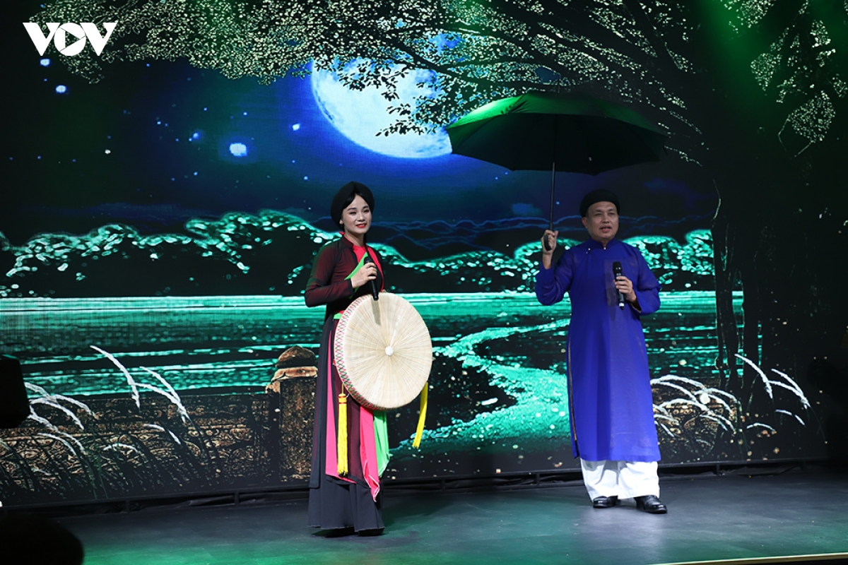 Lễ kỷ niệm 10 năm